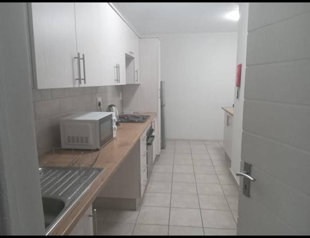 2 BEDROOM PROPERTY TO RENT IN STELLENDALE